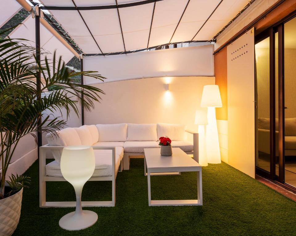 The Terraces Luxury Penthouses photo 2