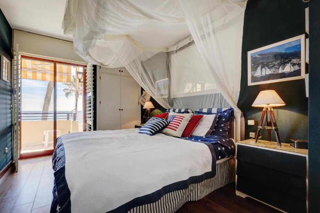 Apartment - Car included photo 2