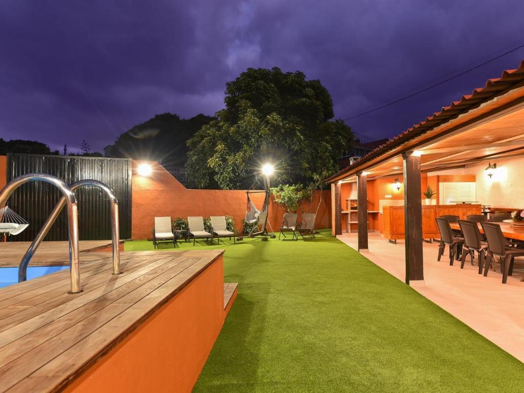 Booking.com: Hotels in Arucas. Book your hotel now! photo 3