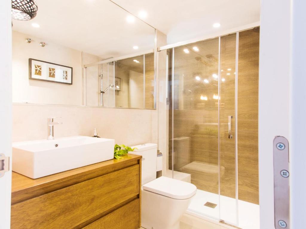 Sitges Spaces Seaside Beach Flat- 4 Bedroom photo 3