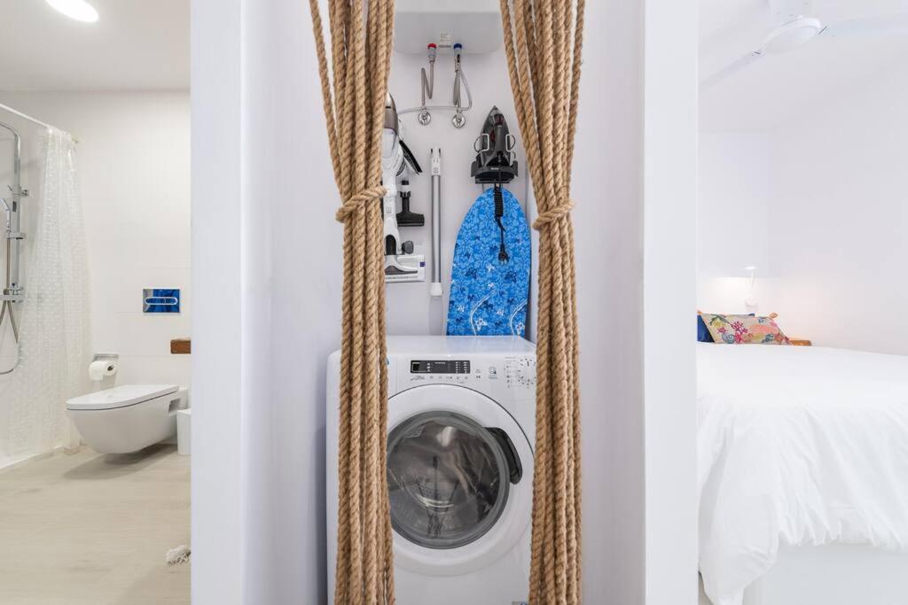 Beachfront Apt with Open Terrace in Las Canteras photo 3