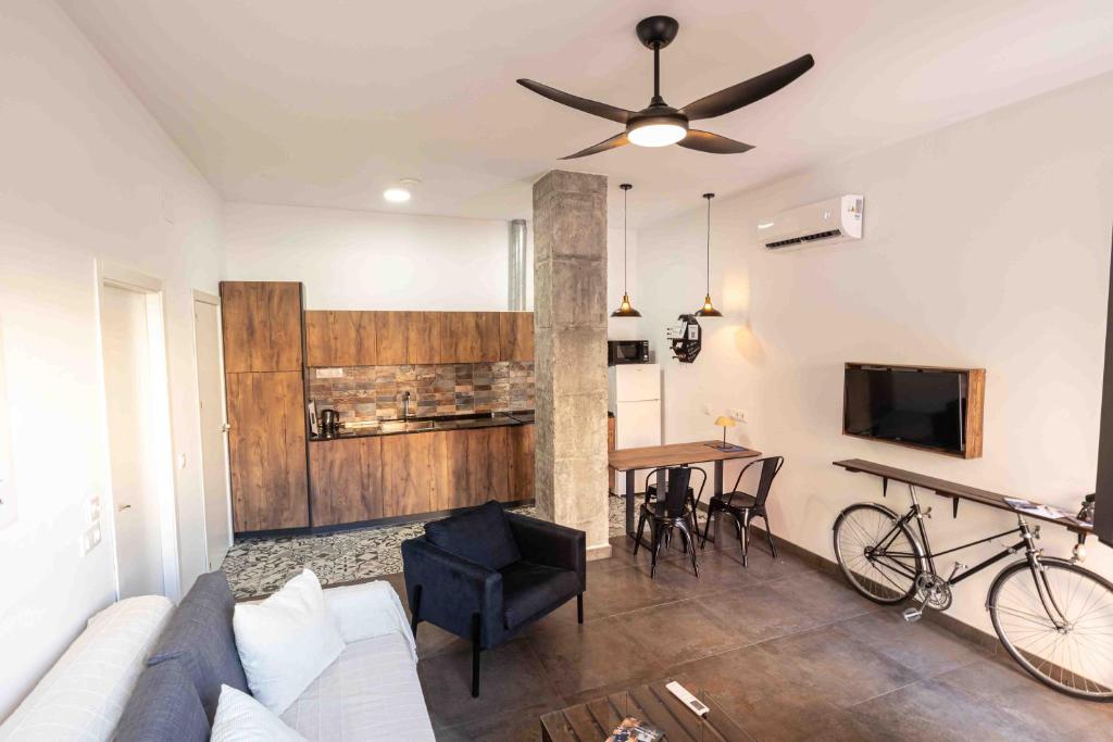 Sevilla Industrial Flat — photo 1