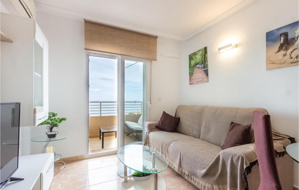 2 Bedroom Awesome Apartment In Torrevieja photo 3