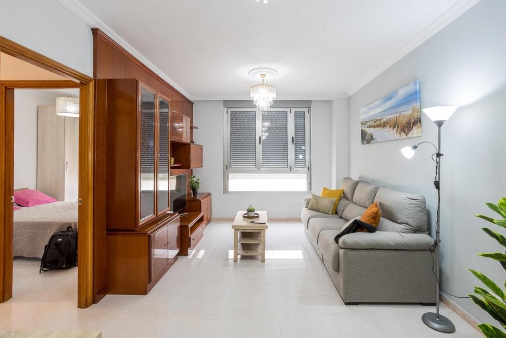 Flatguest Las Canteras Beach 10 + Wifi + 5 Pax photo 2