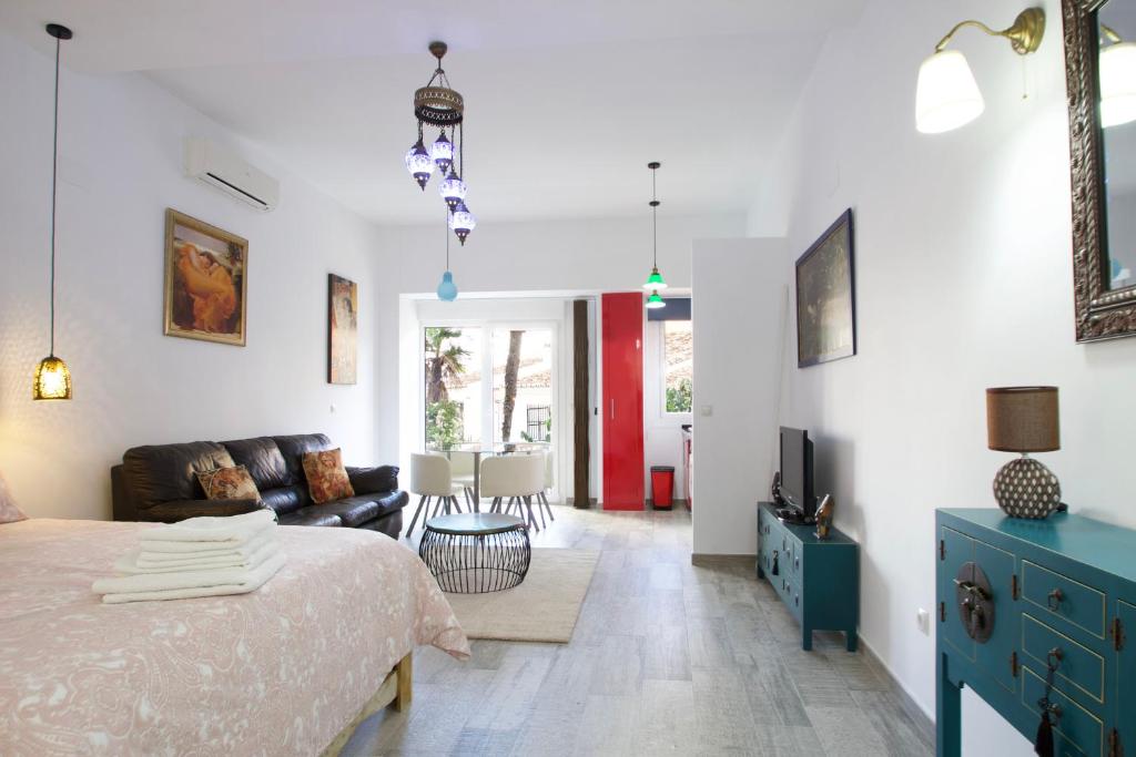 Spacious studio in the heart of La Nogalera photo 2