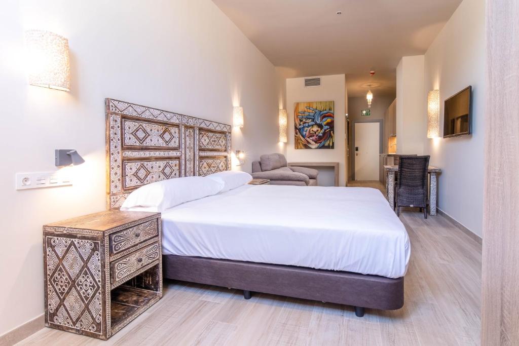 Tarifa Suites by QHotels photo 2