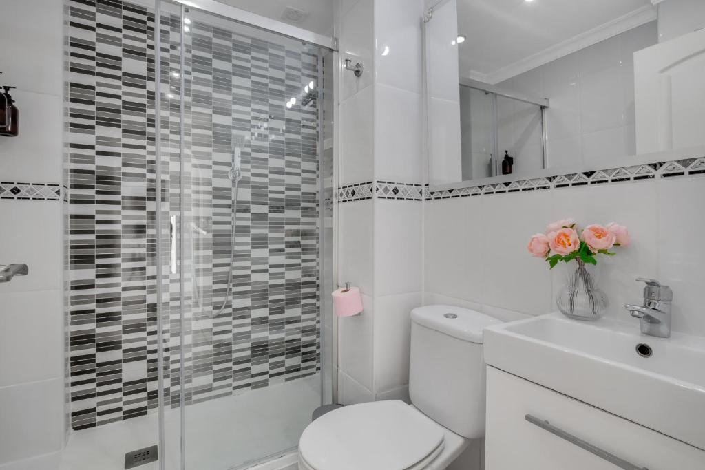 Sol Montemar 10 by IVI Real Estate photo 3