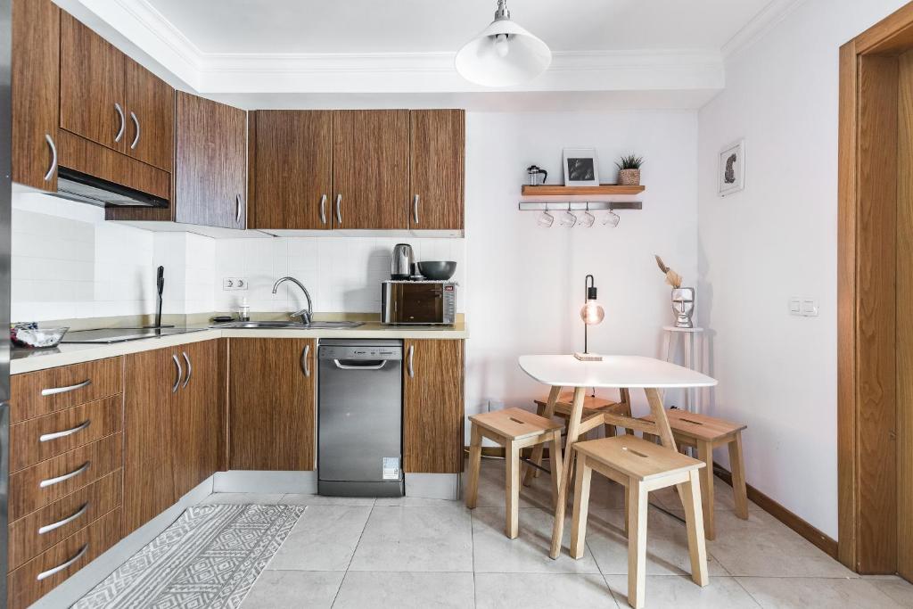 Home2Book Trendy Apt in Las Palmas Center photo 3