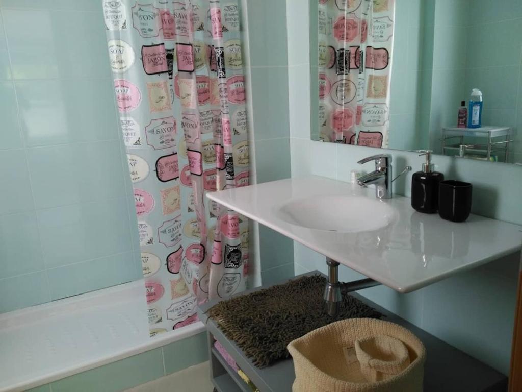 2 BEDROOMS and 2 BATHROOMS FOR 5 PAX photo 3