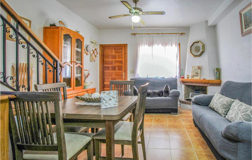 Gorgeous Home In Santa Pola photo 2