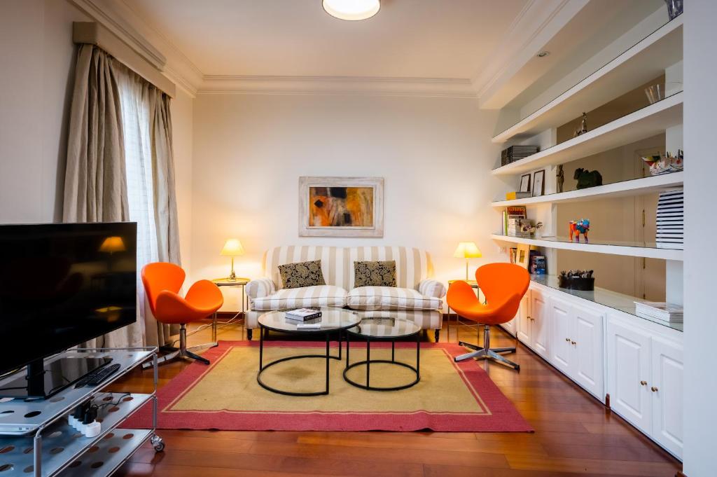 Spacious Bright-2Bedroom 2Bathroom-Triana — photo 1