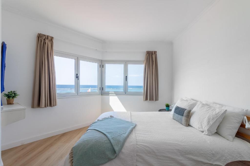 Las Canteras Ocean View photo 2