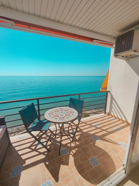 Santa-Clara-Blue Horizon Front Line Apartment BY NAMASTE ELITE — photo 1