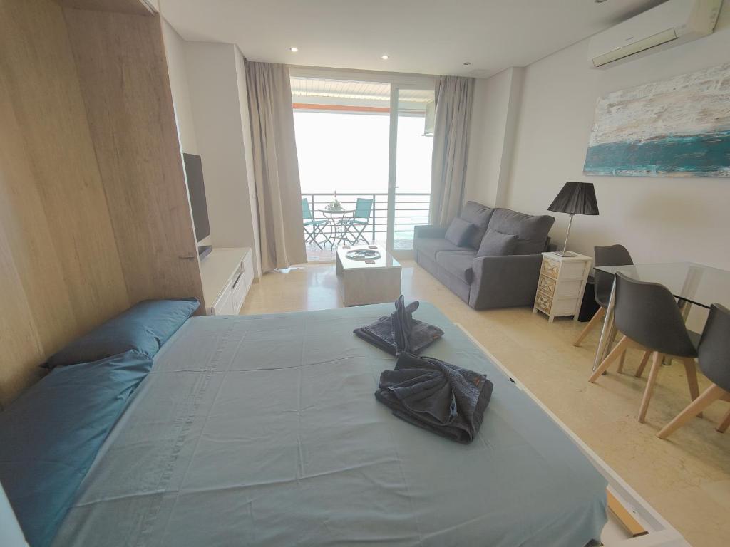 Santa-Clara-Blue Horizon Front Line Apartment BY NAMASTE ELITE photo 2