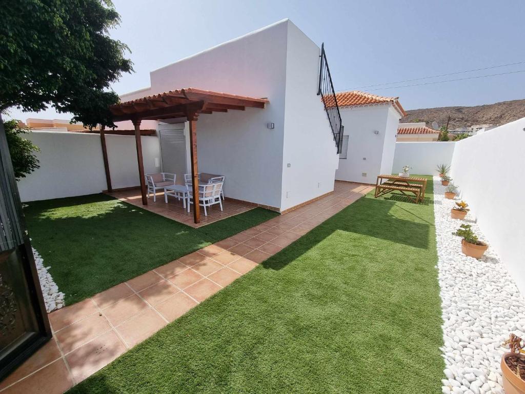 Sunset Bungalow Ocean View Palm Mar — photo 1