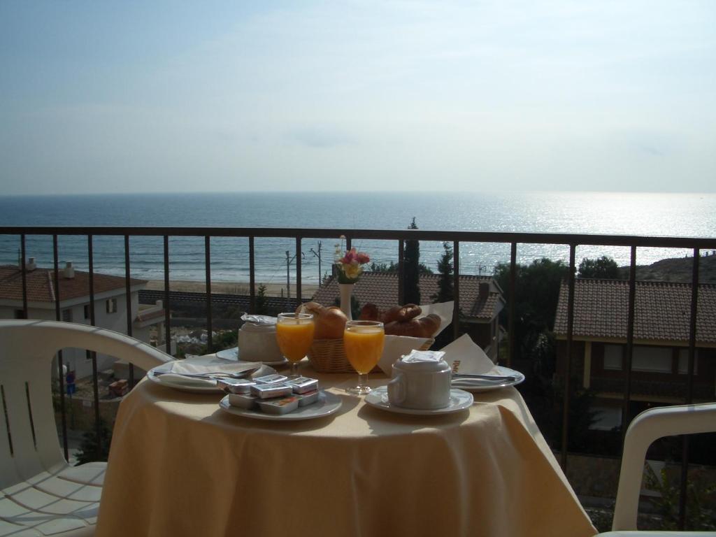 Hotel Sant Jordi — photo 1