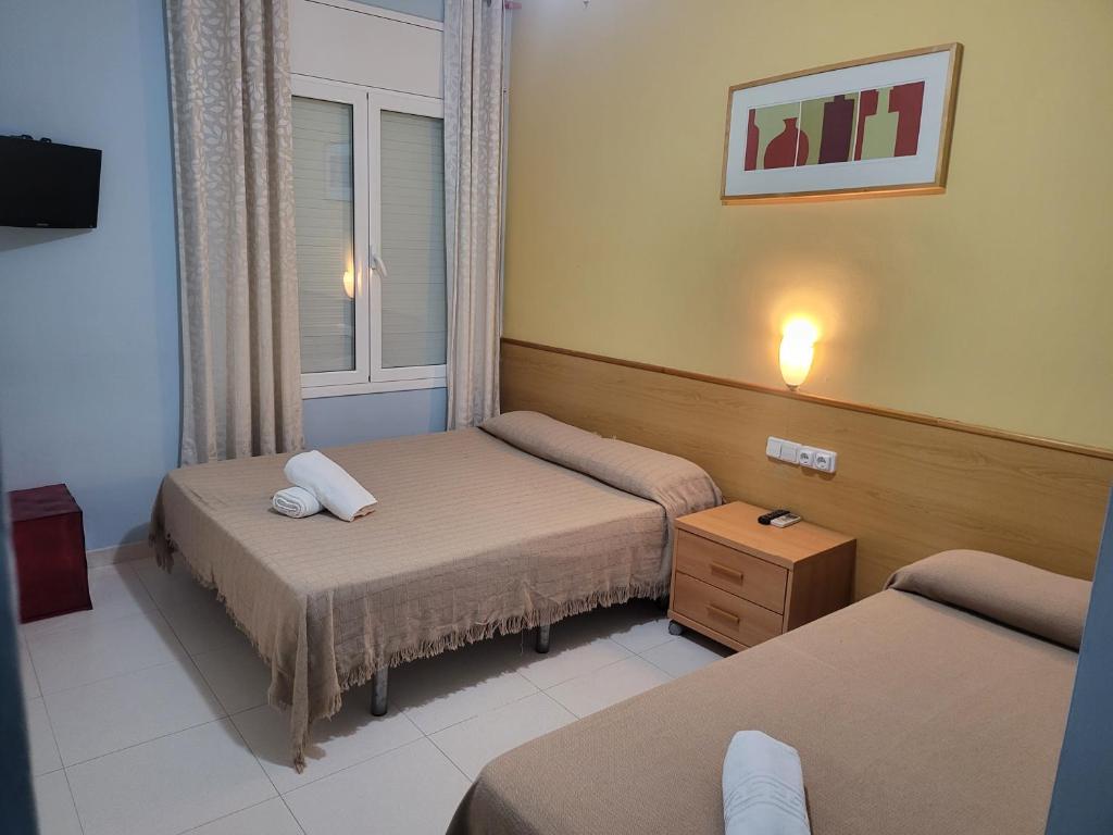Hotel Sant Jordi photo 3