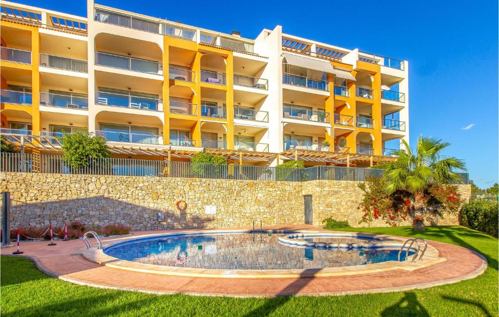 Amazing Apartment In Villajoyosa With Swimming Pool — photo 1