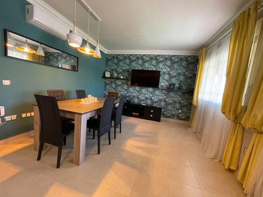 Sunny Island Villa D1 — photo 1