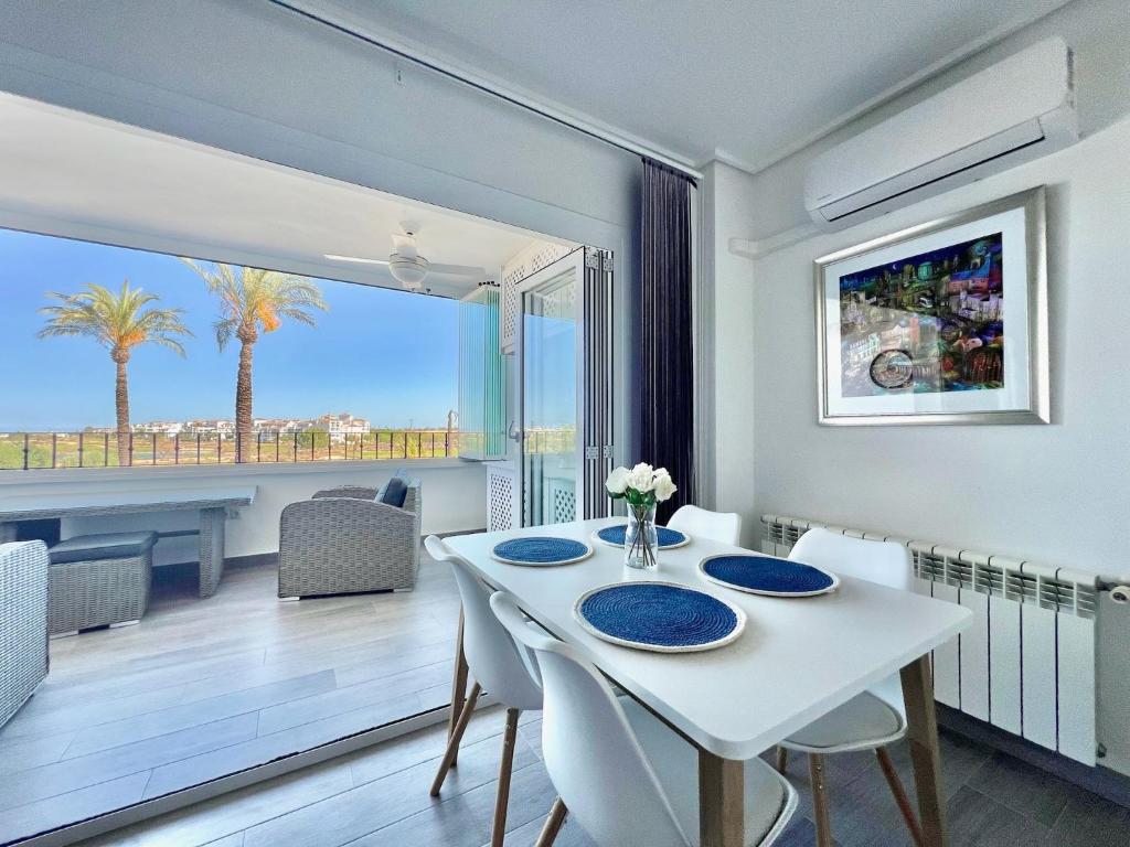 Stunning apartment with pool photo 3