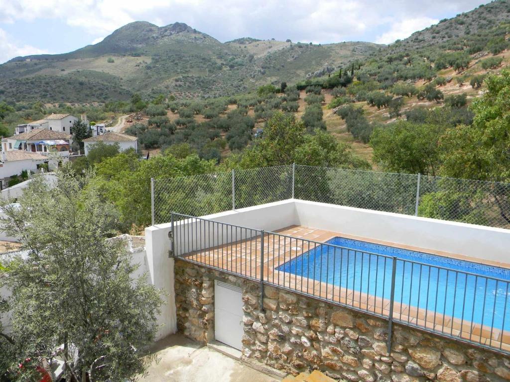 Sierra Alcaide — photo 1