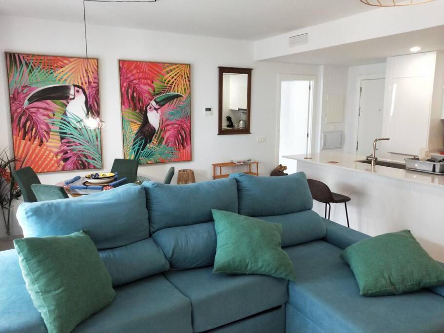 Tranquil sea breeze apartment photo 3