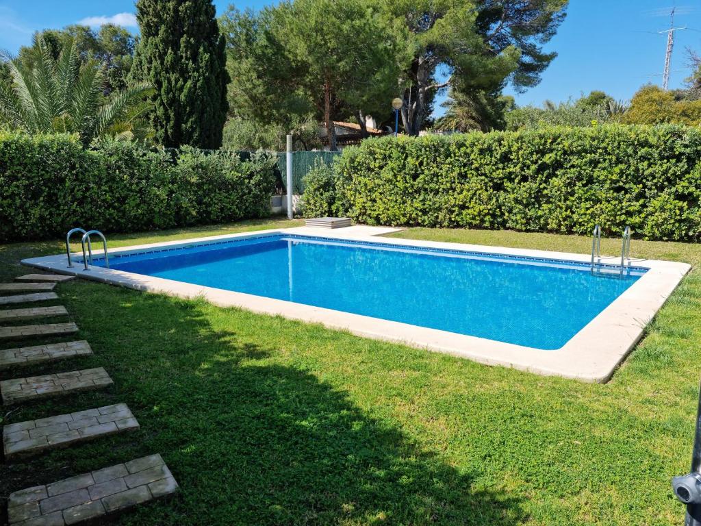 SOLMAR — photo 1