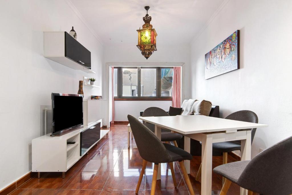 Canteras Beach — photo 1