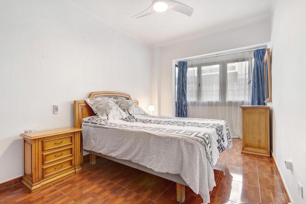 Canteras Beach photo 2