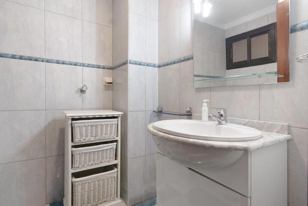 Canteras Beach photo 3