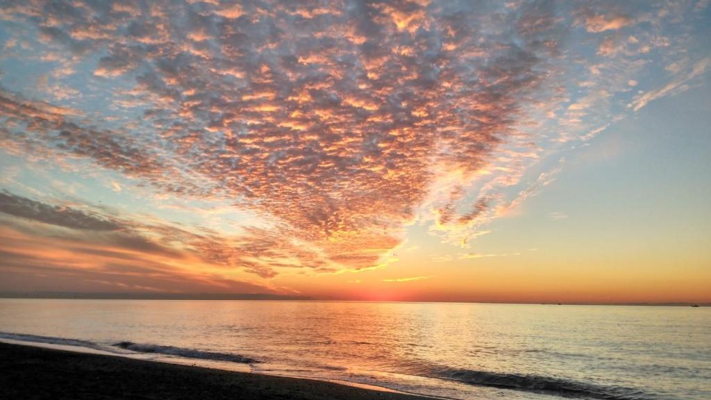 Pepe Beach Vista al Mar Apartment Estepona — photo 1