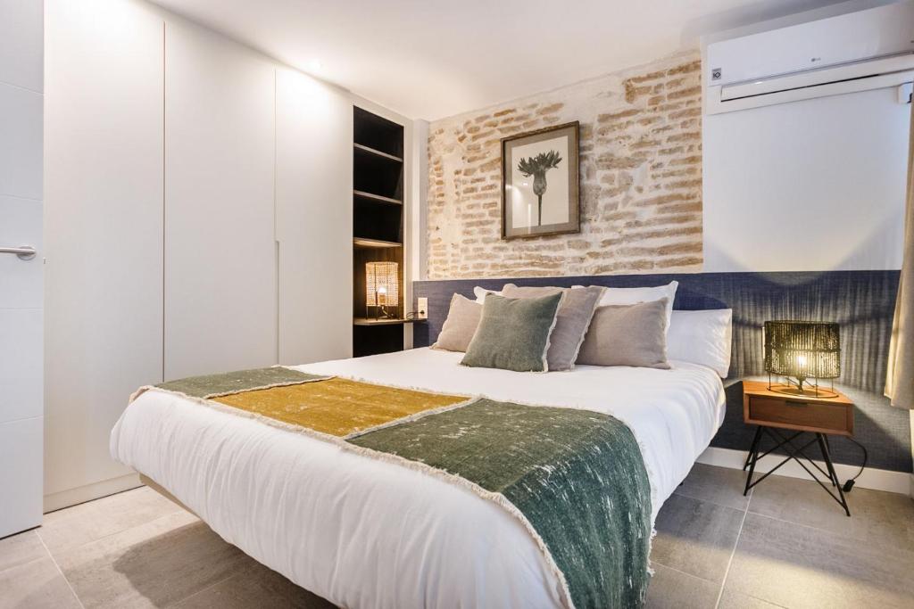 Amplísimo y coqueto apartamento de lujo y diseño en pleno Centro photo 3