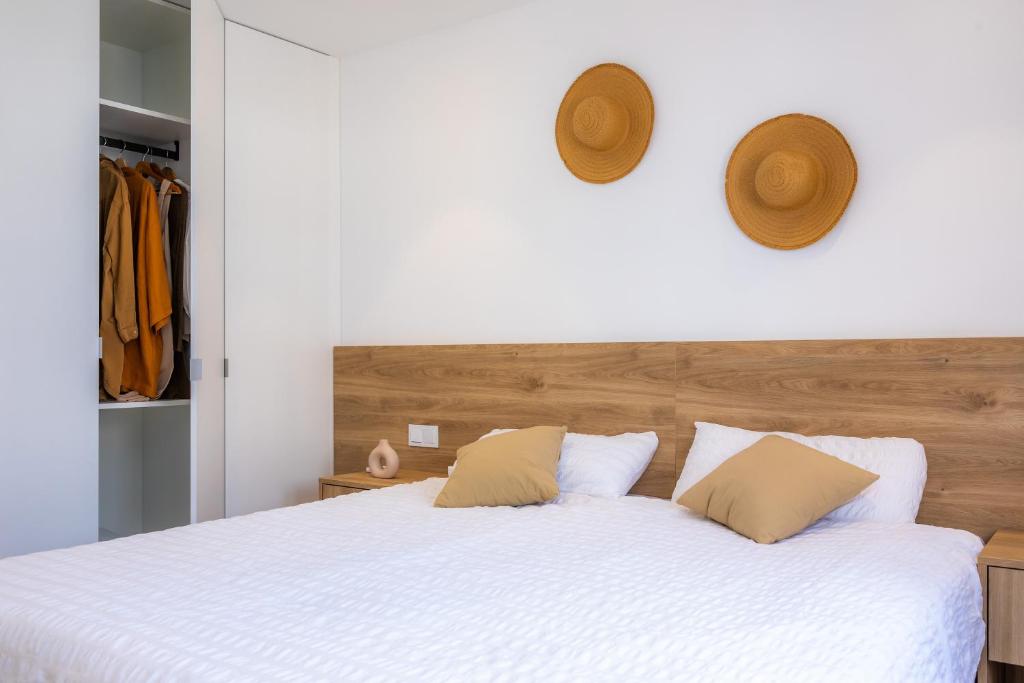 White suites 2 photo 2