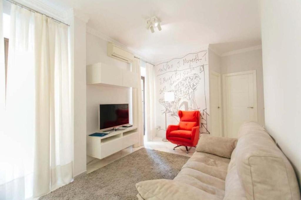 Wide apartment - 5 balconies - Metropol Parasol — photo 1
