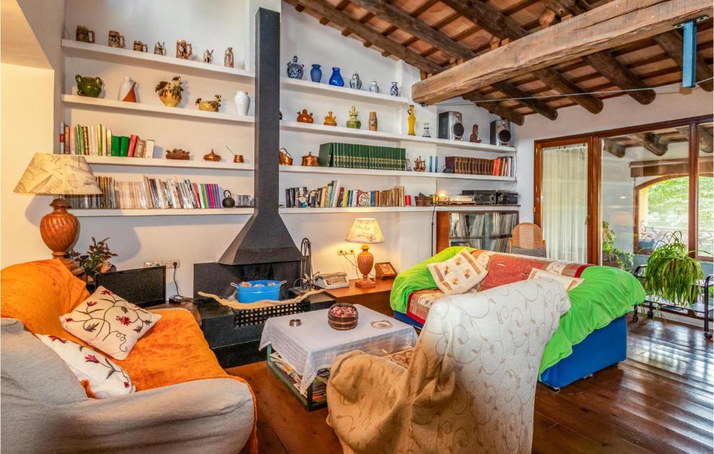 Stunning Home In Vilademuls With Wifi photo 3