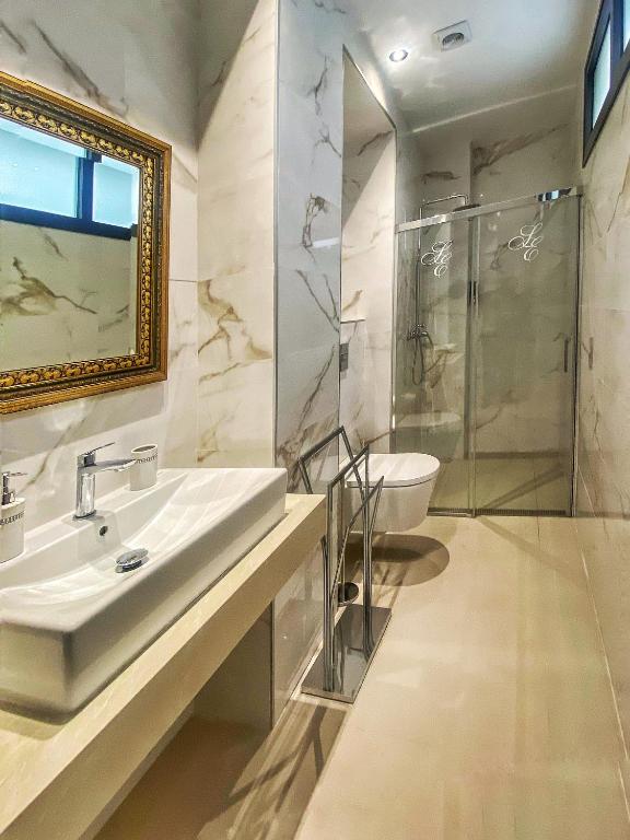 SUITES SAN ESTEBAN 16 Real photo 3