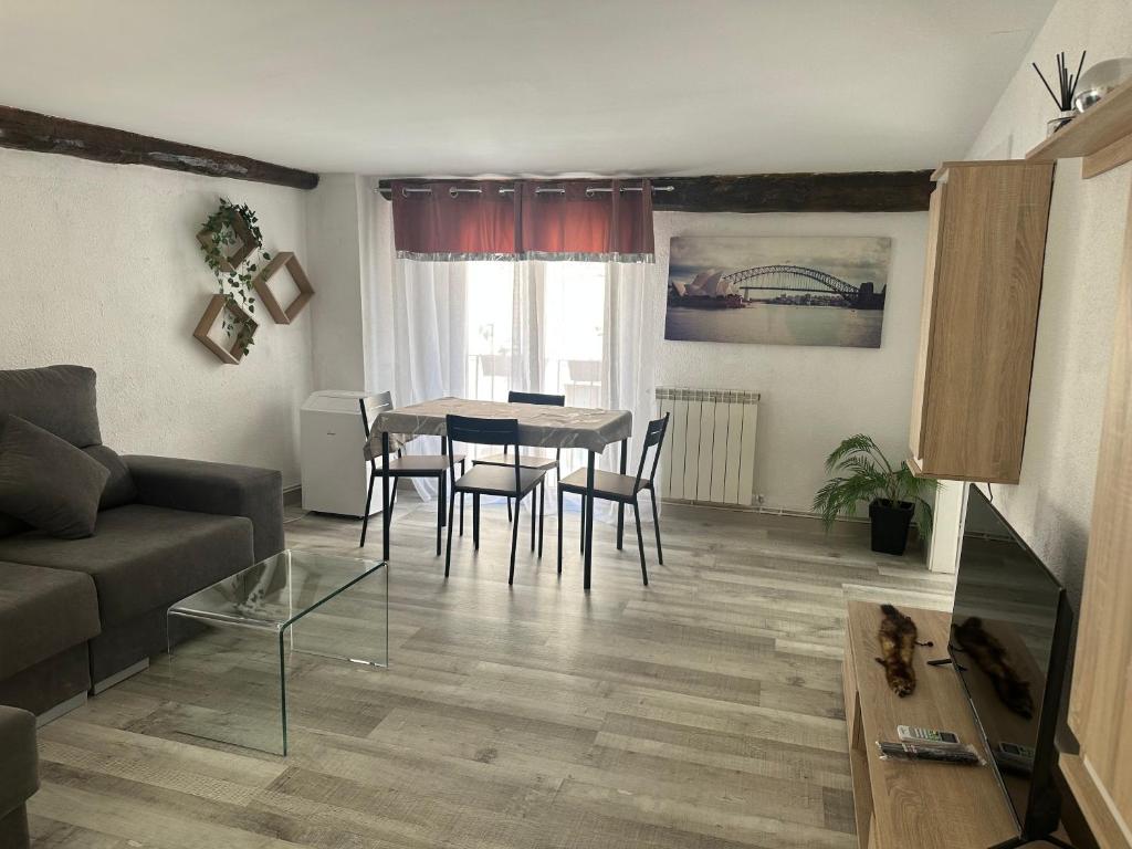 Booking.com: Hotels in Tudela. Book your hotel now! — photo 1