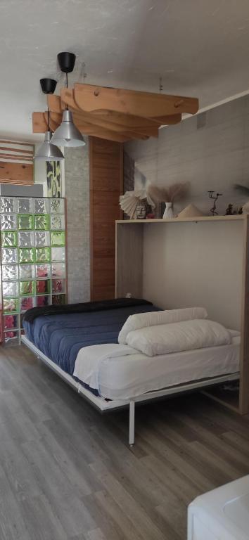 SALTILLO ALTO WHITE STUDIO photo 2