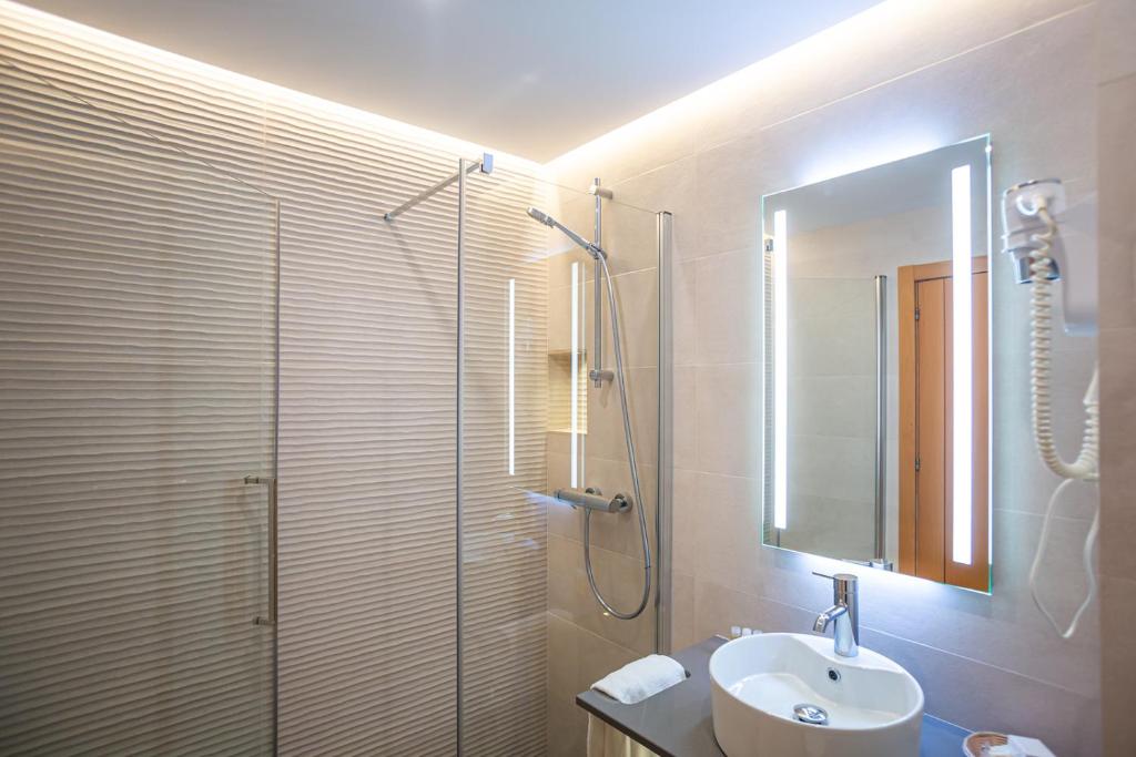Hotel Ses Figueres photo 2