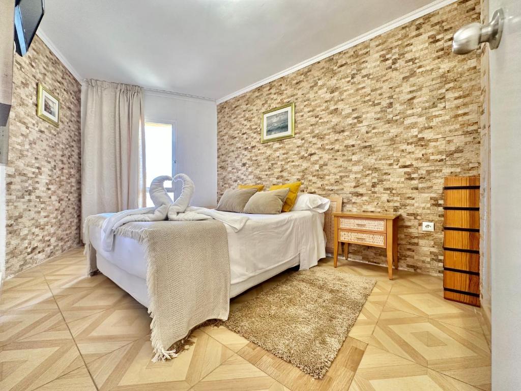 Torres de Yomely - M1F photo 3