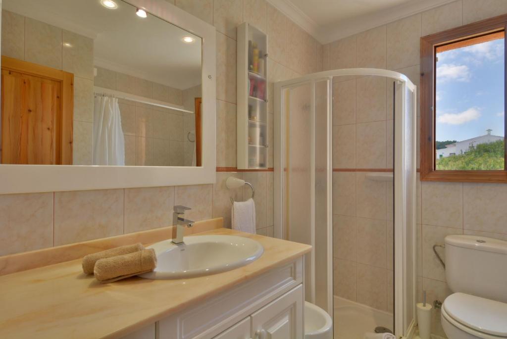 Front Line Beach Apartment in Son Serra photo 3