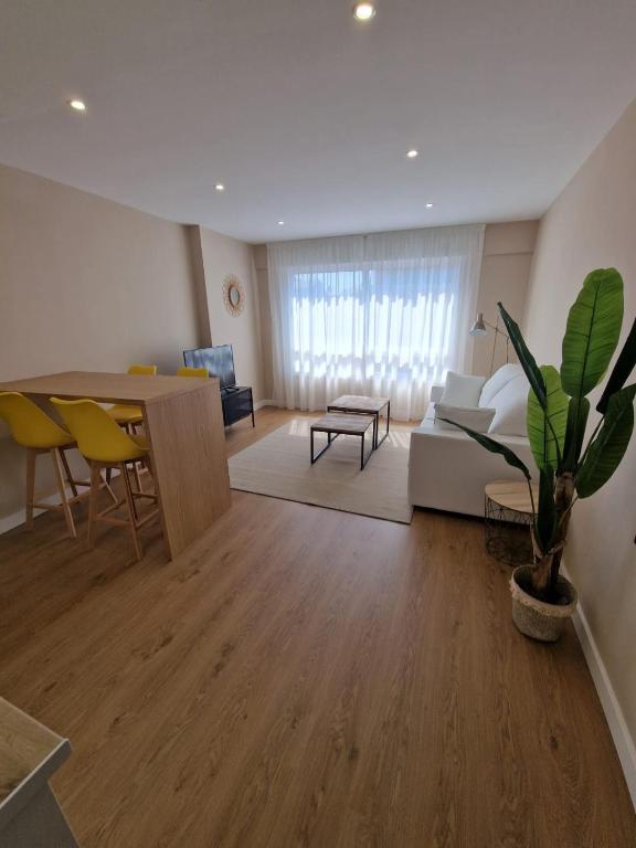 Apartamentos Turísticos MENCÍA — photo 1