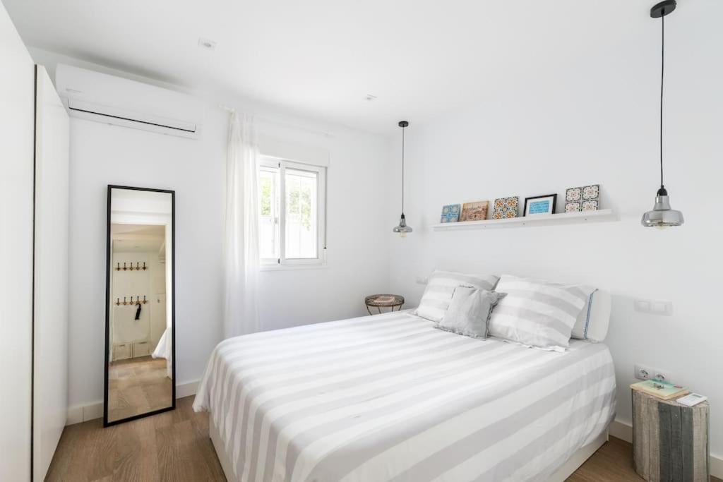 Apartamento moderno en Triana 2 dormitorios y aire acondicionado photo 3