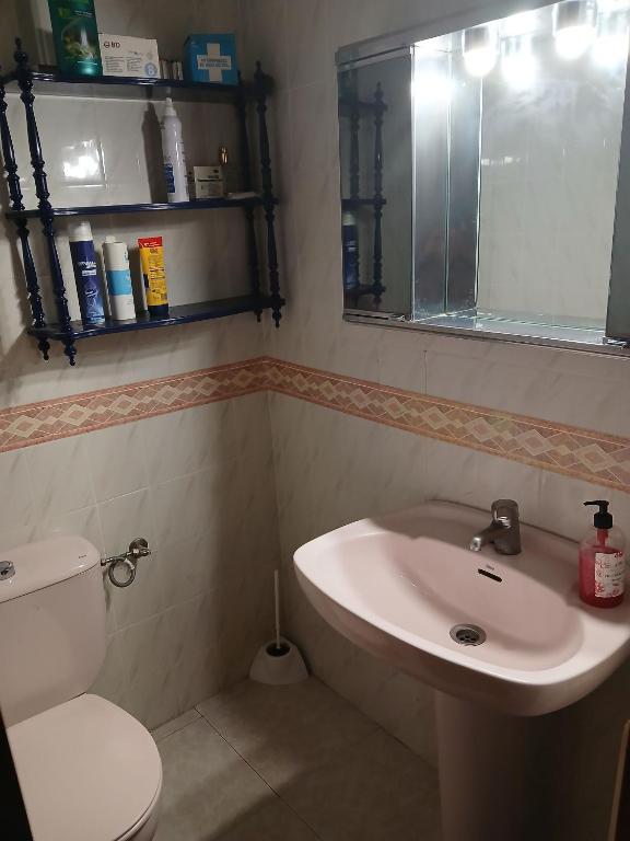 Toledo Double Private Room photo 3