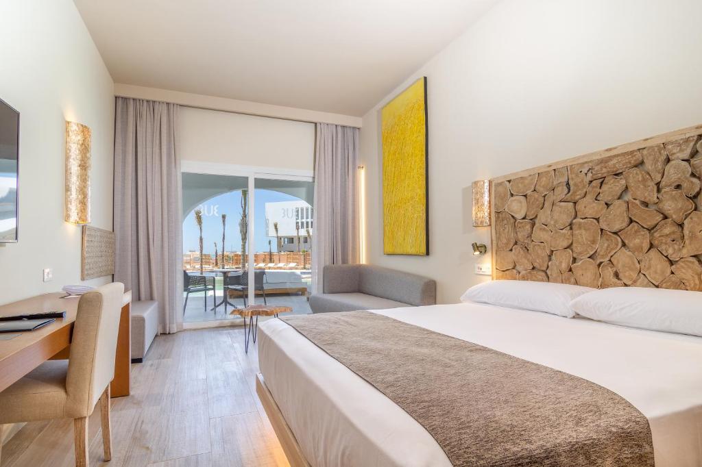 Zahara Beach & Spa by QHotels - Adults Recommended photo 2