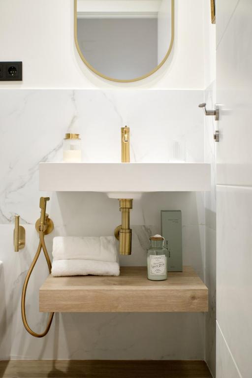 Romantic Apartment N.4 Oceanografico Virkin Suites photo 3