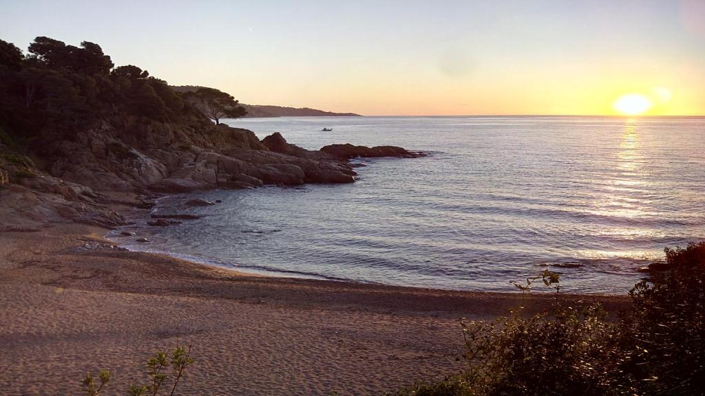 ⭑ Terrace + Sea views + Private Beach. What else? ⭑ photo 3