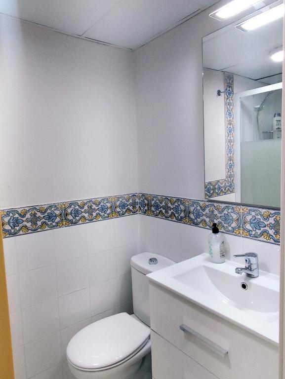 Yellow Sun Apartment photo 3