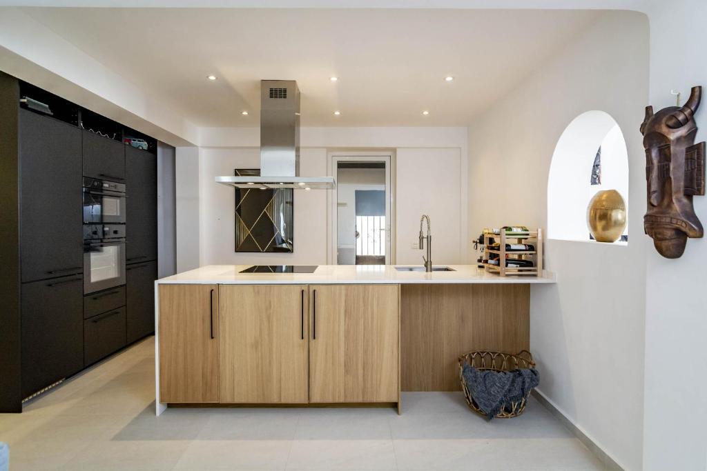 San Pedro apt - terrace by Costarentals - Ref M29 photo 3