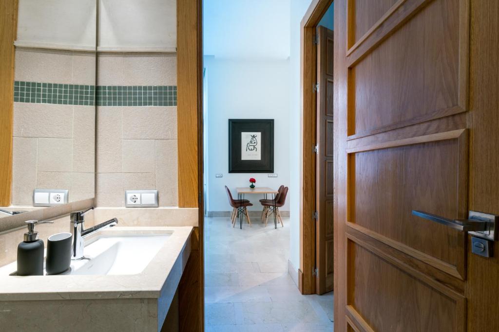 2E Stylish Bright Apartment Sevilla Downtown Azofaifo photo 3